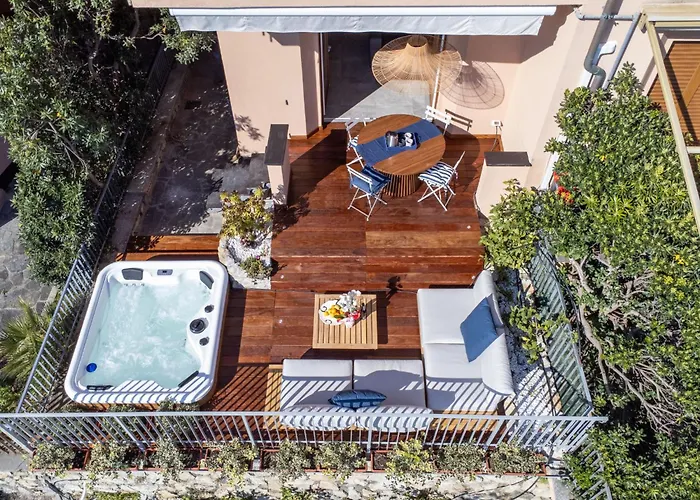 Apartment Casa Clio By Interhome Varazze