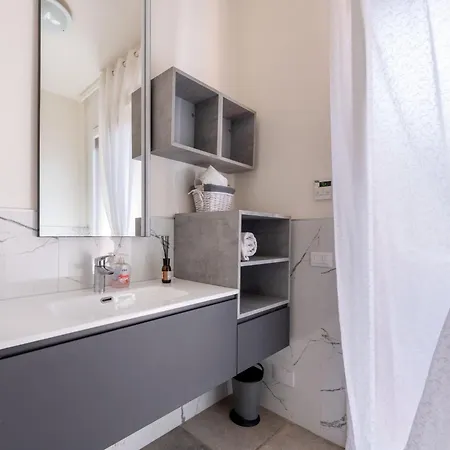 Casa Dei Gerani By Interhome Apartmán Varazze