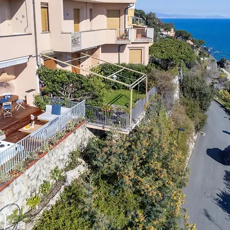 Casa Dei Gerani By Interhome