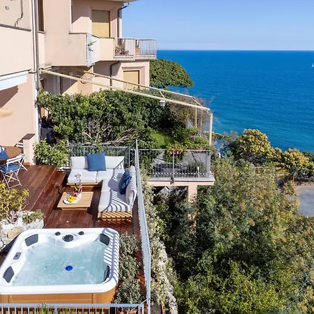 Apartmán Casa Dei Gerani By Interhome